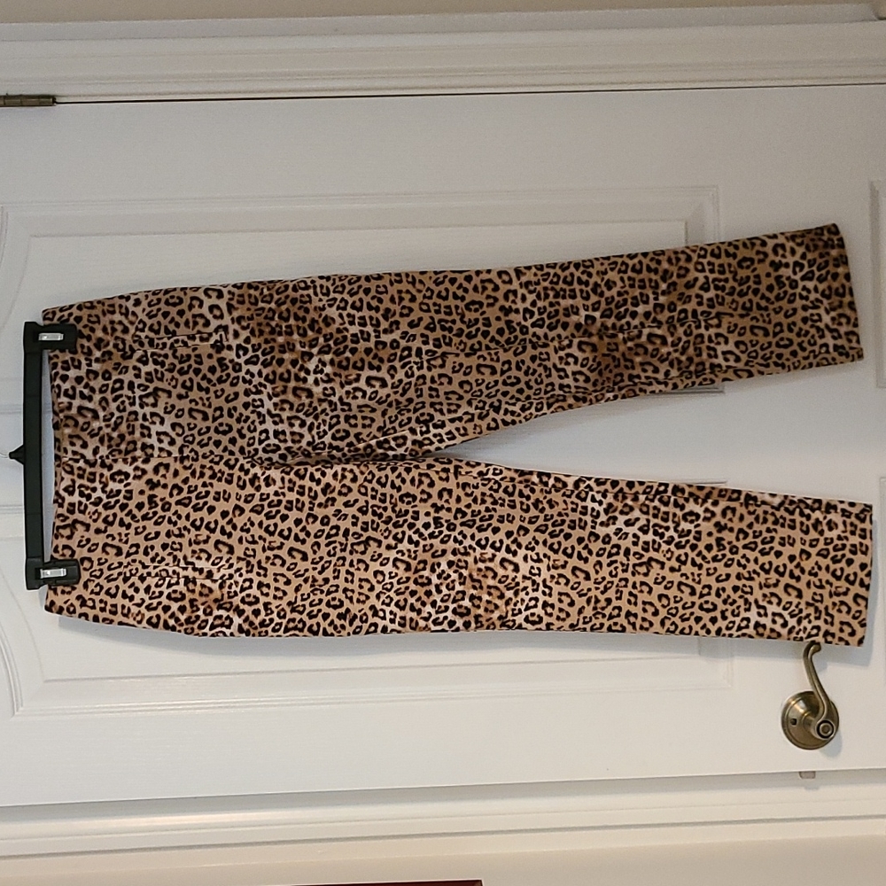 Chicos leopard Ponte paints